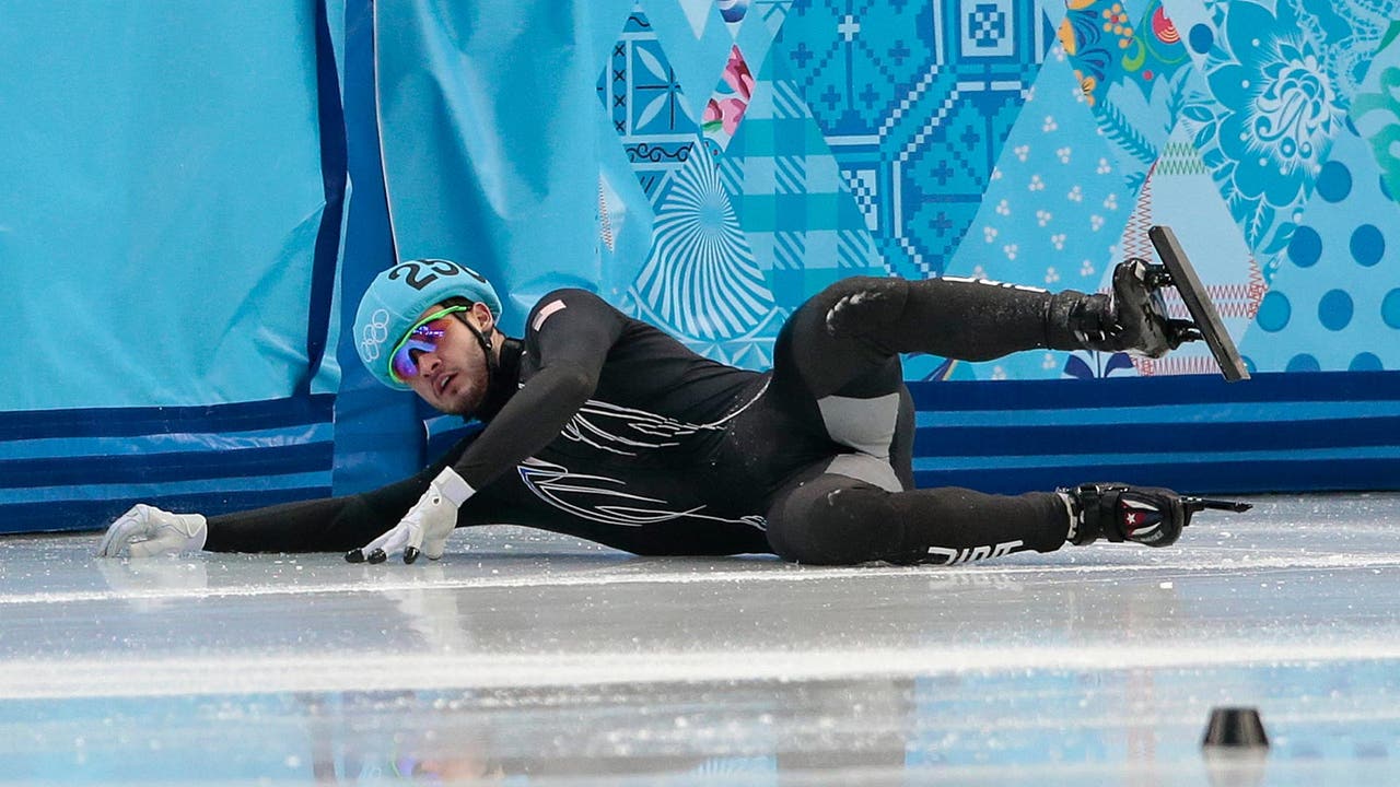 Fall guy? American skater Eddy Alvarez crashes again in Sochi